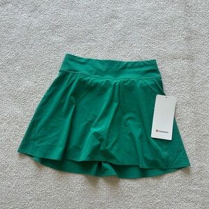 NWT lululemon Lightweight HR Tennis Skirt